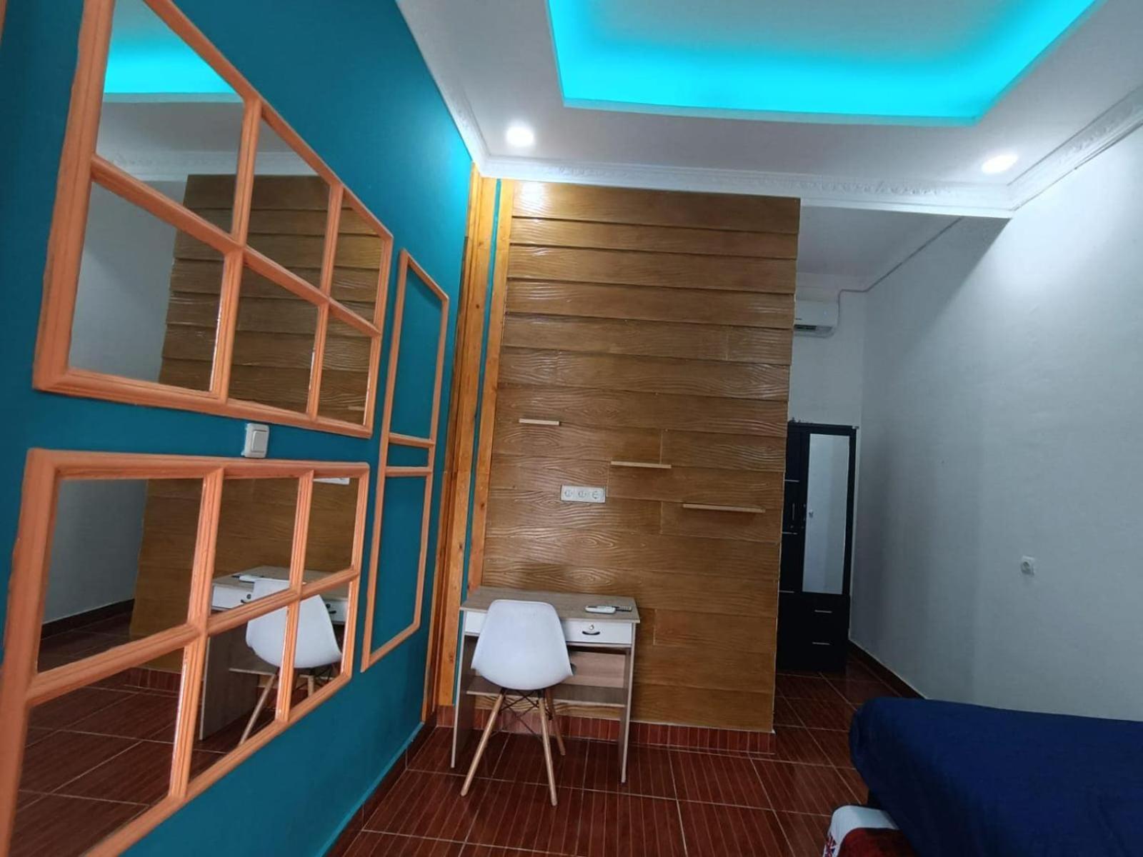 Oyo Life 92977 Neba Kost Aesthetic Hotell Peladen Eksteriør bilde
